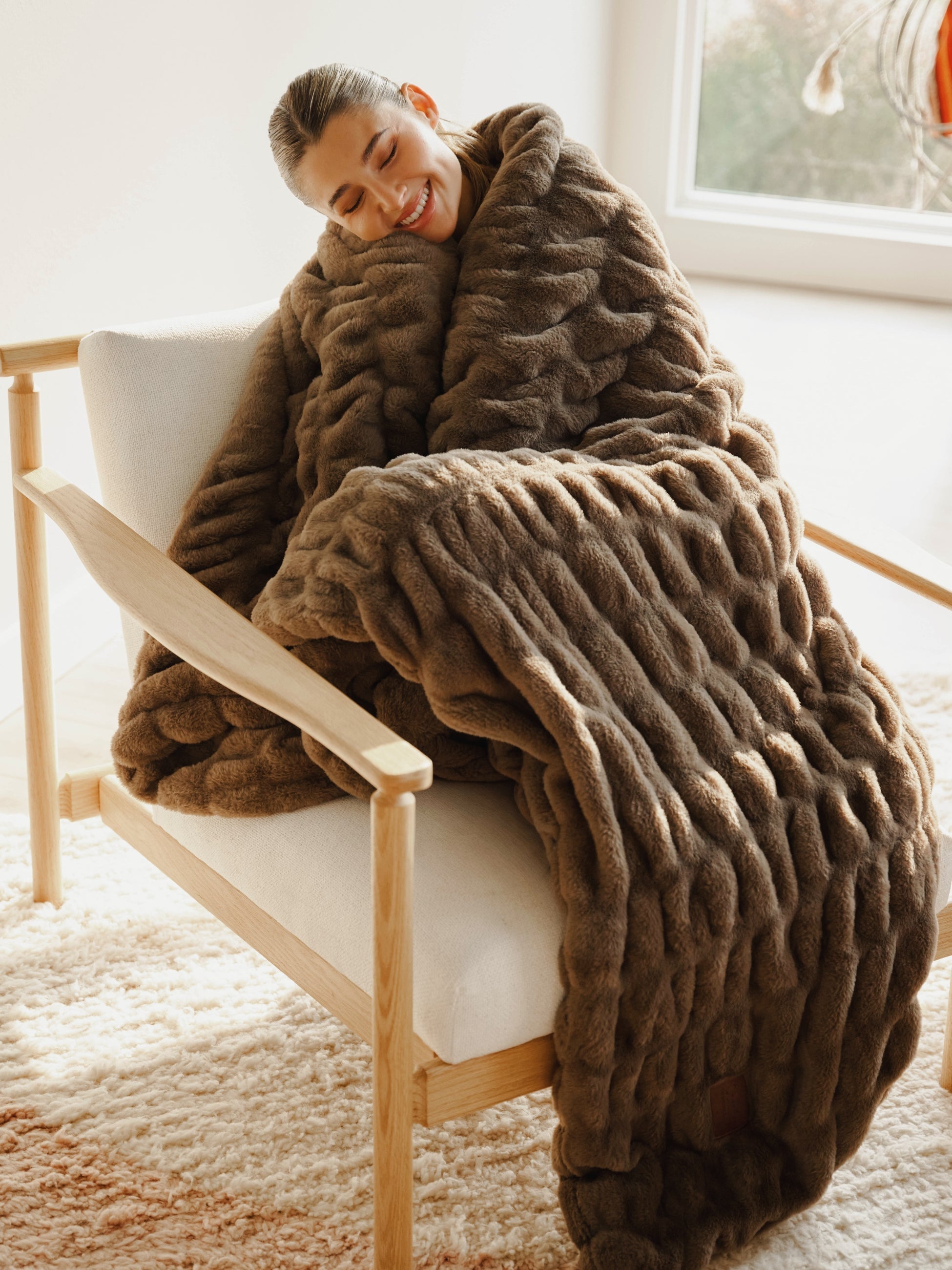 Bear blanket, view 1